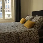 甘贝塔公寓 *